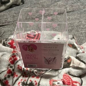NWT Paris Hilton 360 Rotating Makeup Organizer